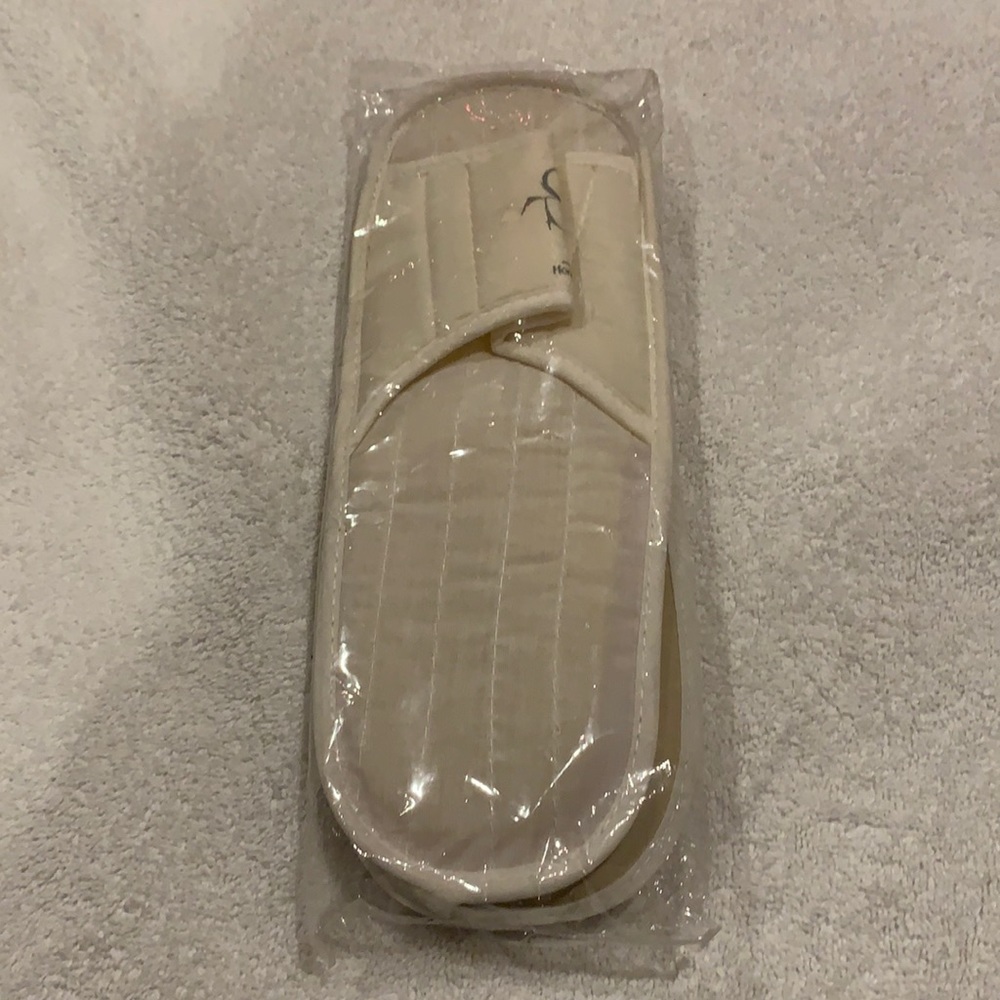 NEW Chinese slippers from Hong Kong hotel adult